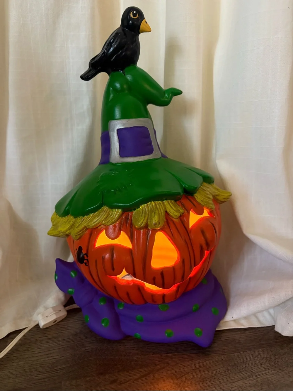 VTG light up Pumpkin Lantern with Black Crow